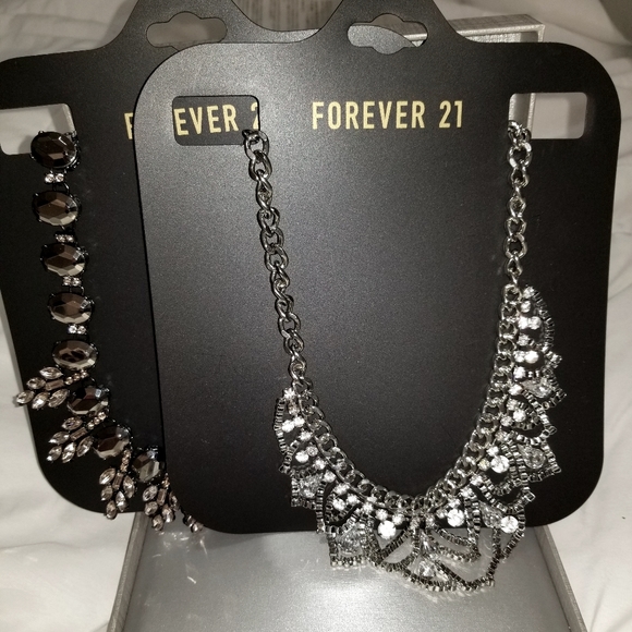 Forever 21 Statement Necklaces 2025
